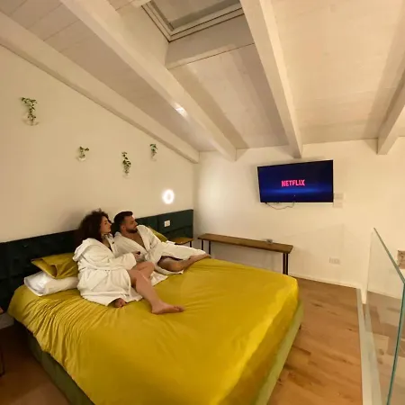 Bed & Breakfast Suite61